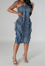 Load image into Gallery viewer, “Daria” Denim Dress
