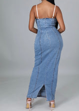 Load image into Gallery viewer, “Jaya” Denim Dress
