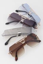 Load image into Gallery viewer, Chrissy- Sunglasses(Brown, Clear, Black, Or Blue)
