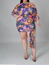 Load image into Gallery viewer, “Chasity&quot; Floral Dress
